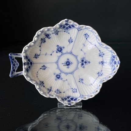 Musselmalet, Vollspitze, Blattförmige Schale 18 cm, Royal Copenhagen Nr. 1/1076