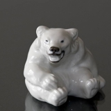 Hvid figur af isbjørneunge, Royal Copenhagen nr. 22748 eller 248