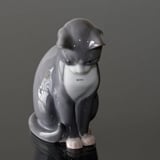 Cat sitting, Bing & grondahl figurine no. 1876