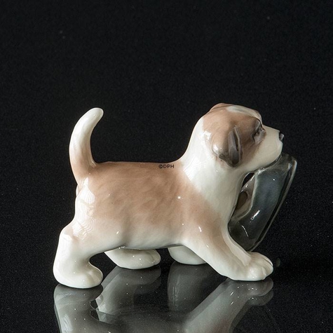 St. Bernard dog, Royal Copenhagen dog figurine no. 744 | No. 1020744 | Alt. 1020744 | Allan Therkelsen DPH Trading