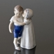 Forsmået kærlighed, Pige forsøger at kysse dreng, Bing & Grøndahl figur nr. 1614 eller 406