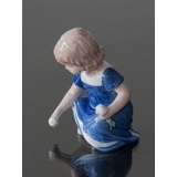Else picking Flowers, Girl squatting, Royal Copenhagen figurine no. 672