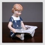 Else læser, Pige siddende med bog, Royal Copenhagen figur