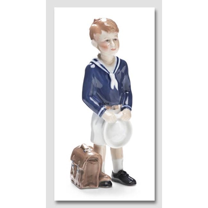 Jens´ first day at school Royal Copenhagen figurine no. 685