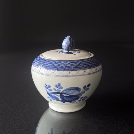 Royal Copenhagen/Aluminia Tranquebar, blue, bowl with lid e.g. sugar bowl no. 11/1132