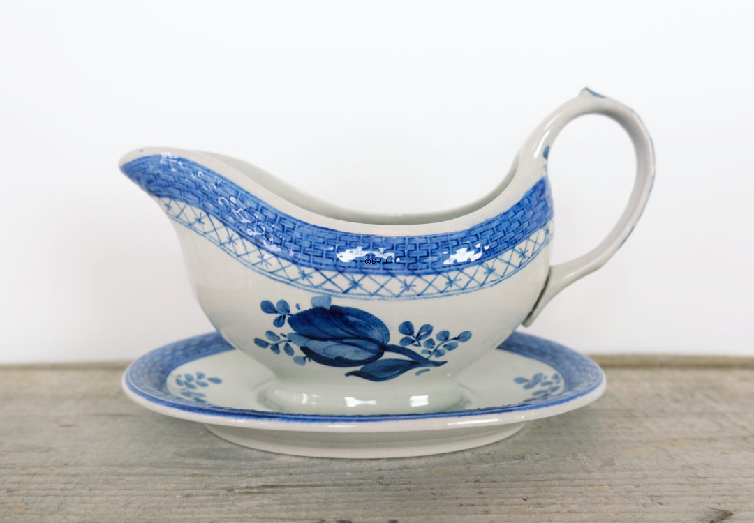 Royal Copenhagen/Aluminia Tranquebar, blau, Sauciere Nr. 11/923