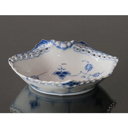 Blue Fluted, Full Lace, oval Pickle Dish no. 1/1074 or 347, Royal Copenhagen