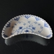 Musselmalet, helblonde, halvmåneformet asiet nr. 1/1173 eller 352, Royal Copenhagen 22cm