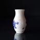 Blaue Blume geschweift, Vase Nr. 10/1803 oder 678, Royal Copenhagen