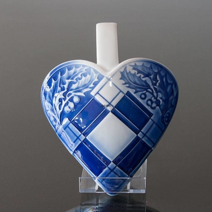 Braided Porcelain Heart, Blue and White, Bing & Grondahl no. 9205