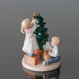 Clara & Peter dekorerer juletræet, Royal Copenhagen figur