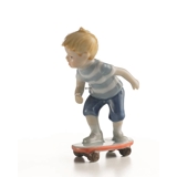 Junge auf Skateboard, Mini Sommer und Winter Kinder, Royal Copenhagen Figur