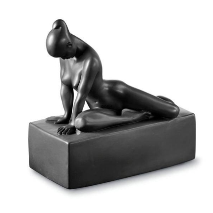 Perfectio woman sculpture, Royal Copenhagen figurine no. 661, black