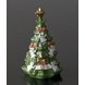Der jährliche Weihnachtsbaum 2010, mit Ornamenten und einem goldenen Stern