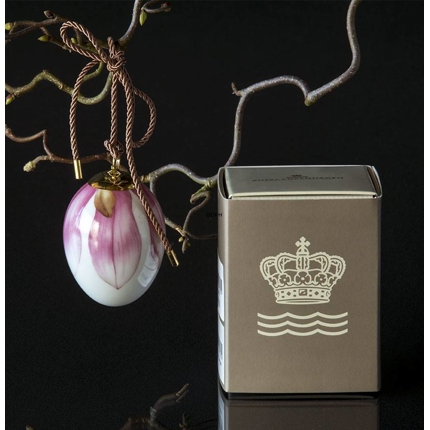 Osterei mit Magnolie Blätter, Royal Copenhagen Osterei 2019
