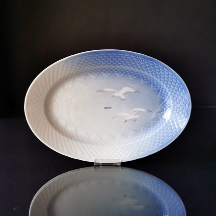 Måge uden guld, ovalt fad 34cm nr. 16, 316 eller 374