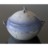 Seagull Service with gold tureen with lid, capacity 300 cl, Bing & Grondahl - Royal Copenhagen