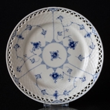 Blåmalet flad tallerken 21 cm, med blondekant, Bing & Grøndahl