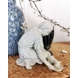 Nur ein Tropfen, Mädchen mit Katze, Royal Copenhagen Figur Nr. 421