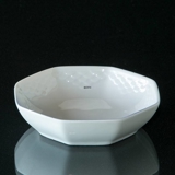 Seagull Service without gold small eight edged dish 9cm