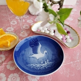 Offenbach Crescent shaped pickle dish, Bing & Grondahl
