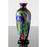 Stor Glasvase på fod - blå med røde/grønne/røde nuancer, 41cm,