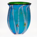 Stor glasvase - Turkis med træer og sommerfugle, 31cm, Mundblæst glaskunst,