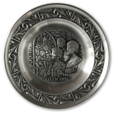 1991 Astri Holthe Norwegian Pewter Christmas plate, Singing Psalms in Church