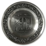 1993 Astri Holthe Norwegian Pewter Christmas plate, The Christmas Window