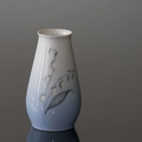 Vase mit Maiglöckchen, Bing & Gröndahl Nr. 157-5256