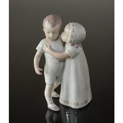 Forsmået kærlighed, Special udgave, Pige forsøger at kysse dreng, Bing & Grøndahl figur nr. 1614