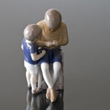 Tom & Willy, big brother and little brother, Bing & Grondahl Children figurine No. 1648