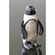 Großer Pinguin steht und schaut sich um, Bing & Gröndahl Figur Nr. 1822