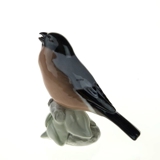 Bullfinch screeching high, Bing & Grondahl bird figurine no. 1020438 / 1909