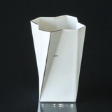 Bing & Grøndahl Futura vase med sølv dekoration, Design: Else Kamp