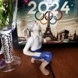 Dreng med bue og pil, Bing & Grøndahl figur nr. 2327