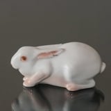 Weißes Kaninchen liegend, Bing & Gröndahl Figur Nr. 2441