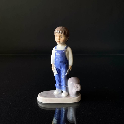 Der kleine Gärtner, Junge mit Gießkanne, Bing & Gröndahl Figur Nr. 546 oder 2546