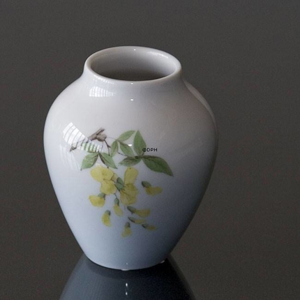 Vase with Laburnum, Bing & Grondahl no. 62-12
