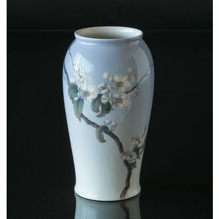 Vase with Apple Twig, Bing & Grondahl no. 6822-205