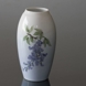 Vase mit Glyzinien, Bing & Gröndahl Nr. 72-251