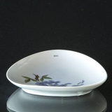 Dish with wisteria, Bing & grondahl No. 72-92