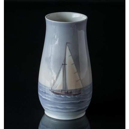 Vase med skib, Bing & Grondahl  nr. 800-5209
