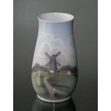Vase med landskabmed mølle, Bing & Grøndahl