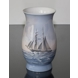 Vase med skonnert, Bing & Grøndahl nr. 8714-440