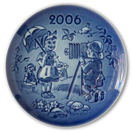 2006 Bing & Grondahl, Children's Day Plate