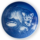 Cat with kittens 1971, Bing & Grondahl Mother's Day plate
