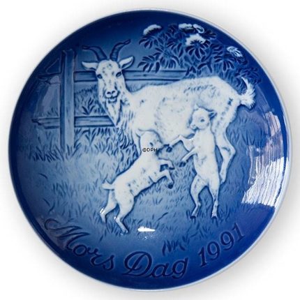 Nanny-goat with Kids 1991, Bing & Grondahl Mother's Day plate