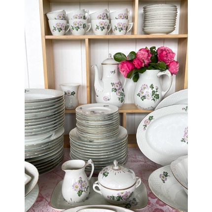 Bing & Gröndahl Chrysanthemum Kaffee- und Abendessen-Service - Insgesamt 90 Teile