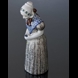 Kvinde med salmebog, nr. 4418-3 Stor, keramik, Michael Andersen & Søn